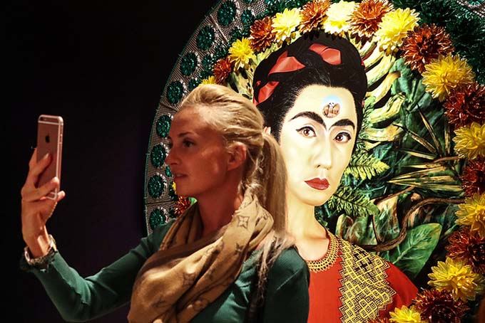 An exhibition "History of a self-portrait" by Japanese artist Yasumasa Morimura opened in the Pushkin Museum