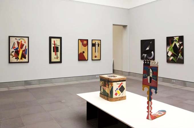Experts Say Russian Modernism Show at Ghent Museum Is ‘Highly Questionable’