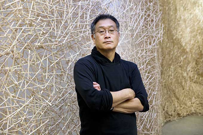 The famous Japanese artist Tadashi Kawamata will create an installation in the form of bird nests on the facade of the Pushkin Museum
